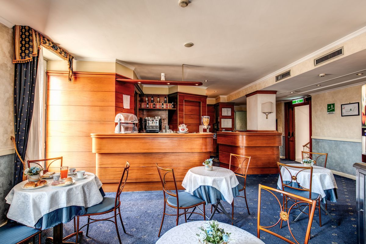 Alibaba https://cdn.alibaba.ir/ostorage/hotel/images/73AB12CA/1CAAF508B206056C6755215EC8A14F96.jpg