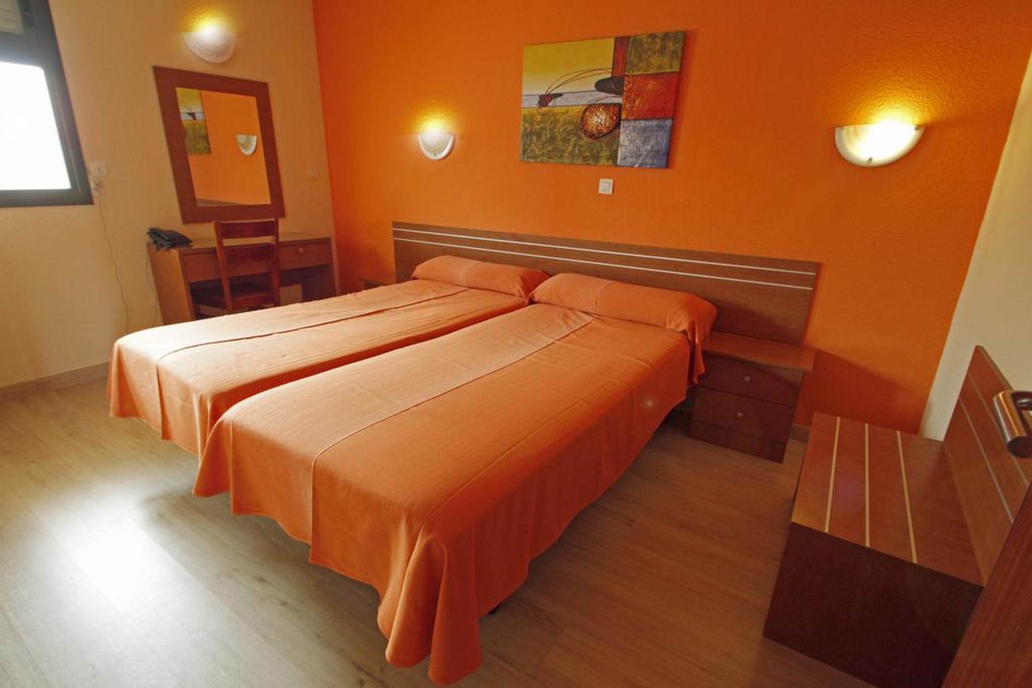 هتل Servatur Caribe Playa de Las Américas