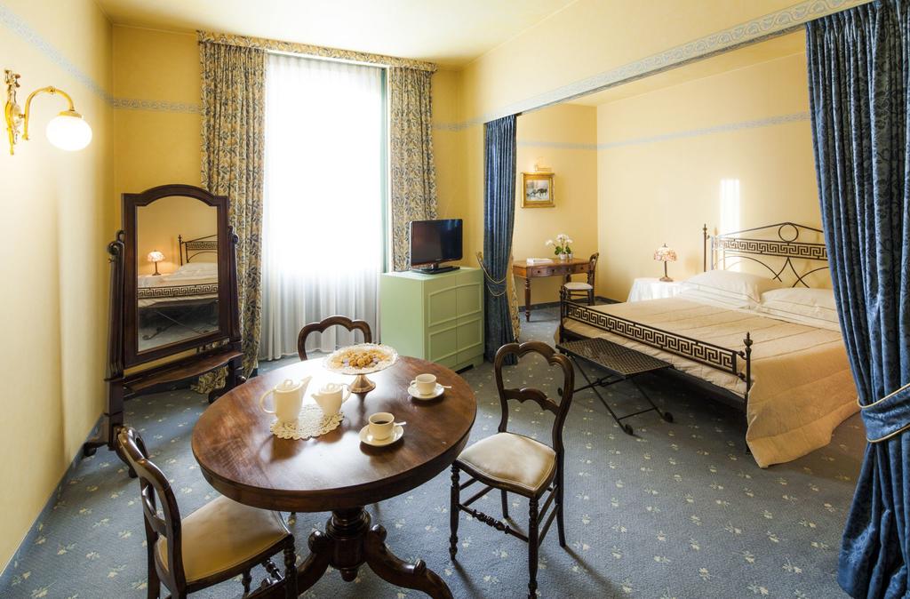 هتل Cosmo Torri Vimercate