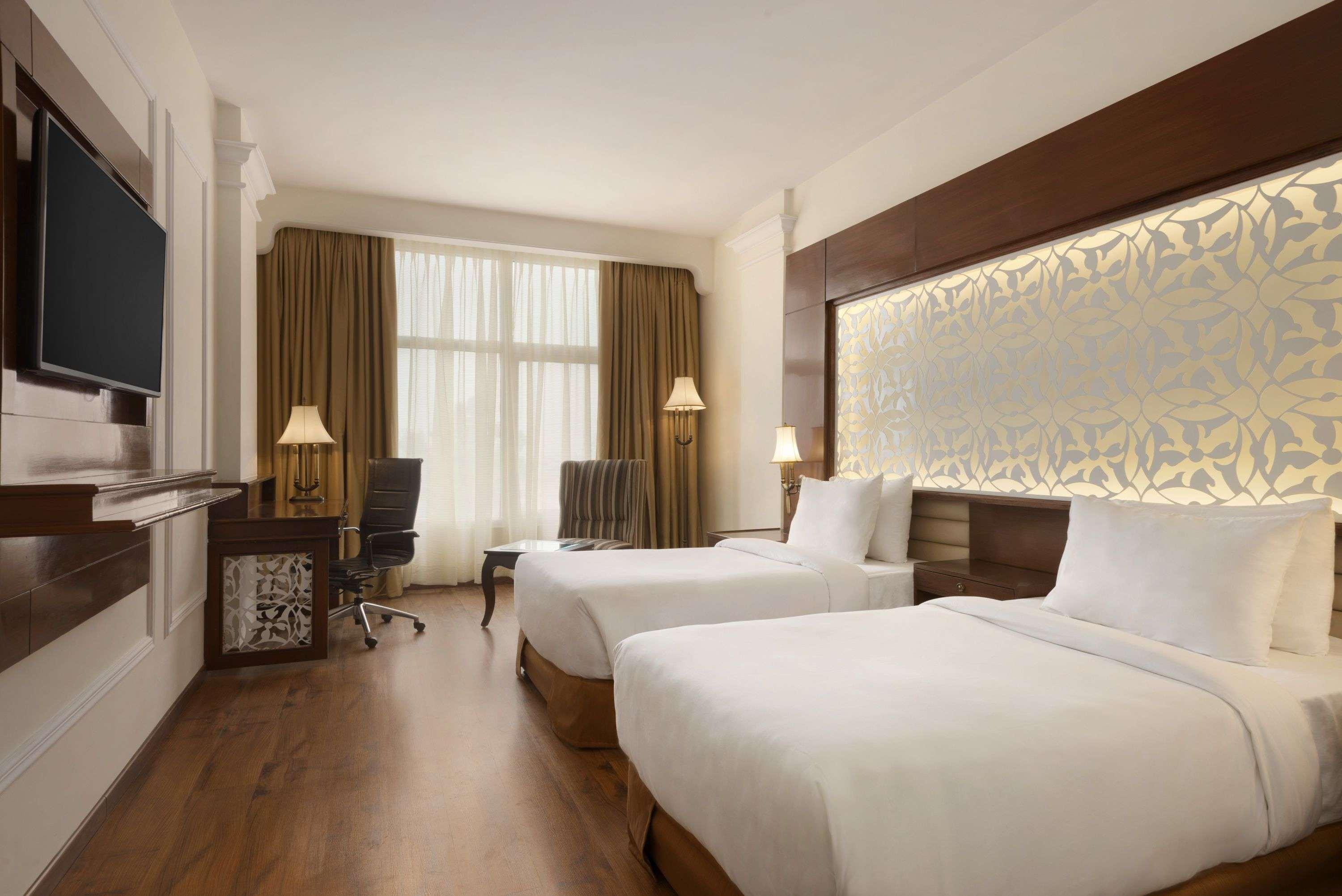 Hotel Ramada Plaza Chandigarh