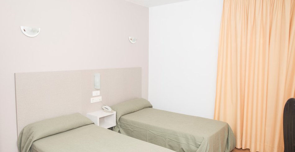هتل Duerming Villa De Sarria by Oca Hotels Sarria