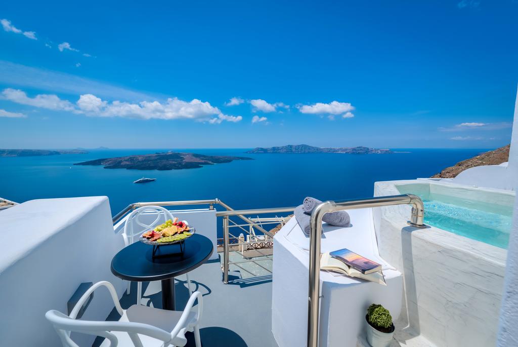 هتل Modernity Suites Thira (Fira)