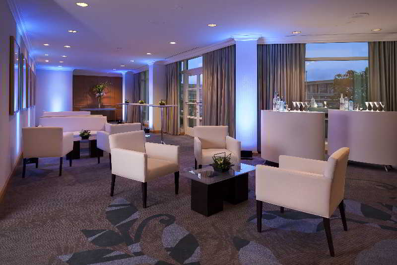 هتل Fairmont Waterfront ونکوور