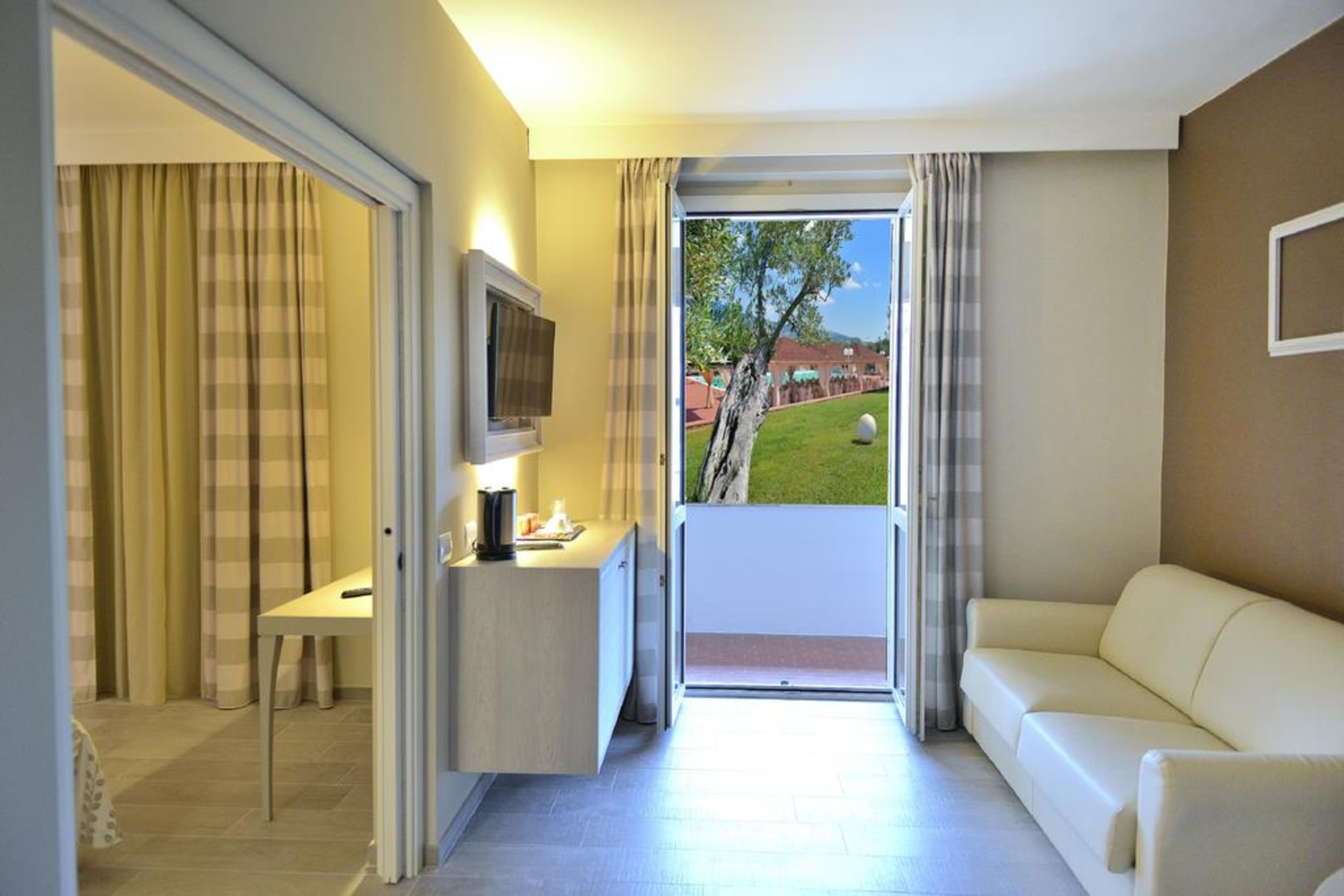 هتل Hotel degli Ulivi Ferrandina