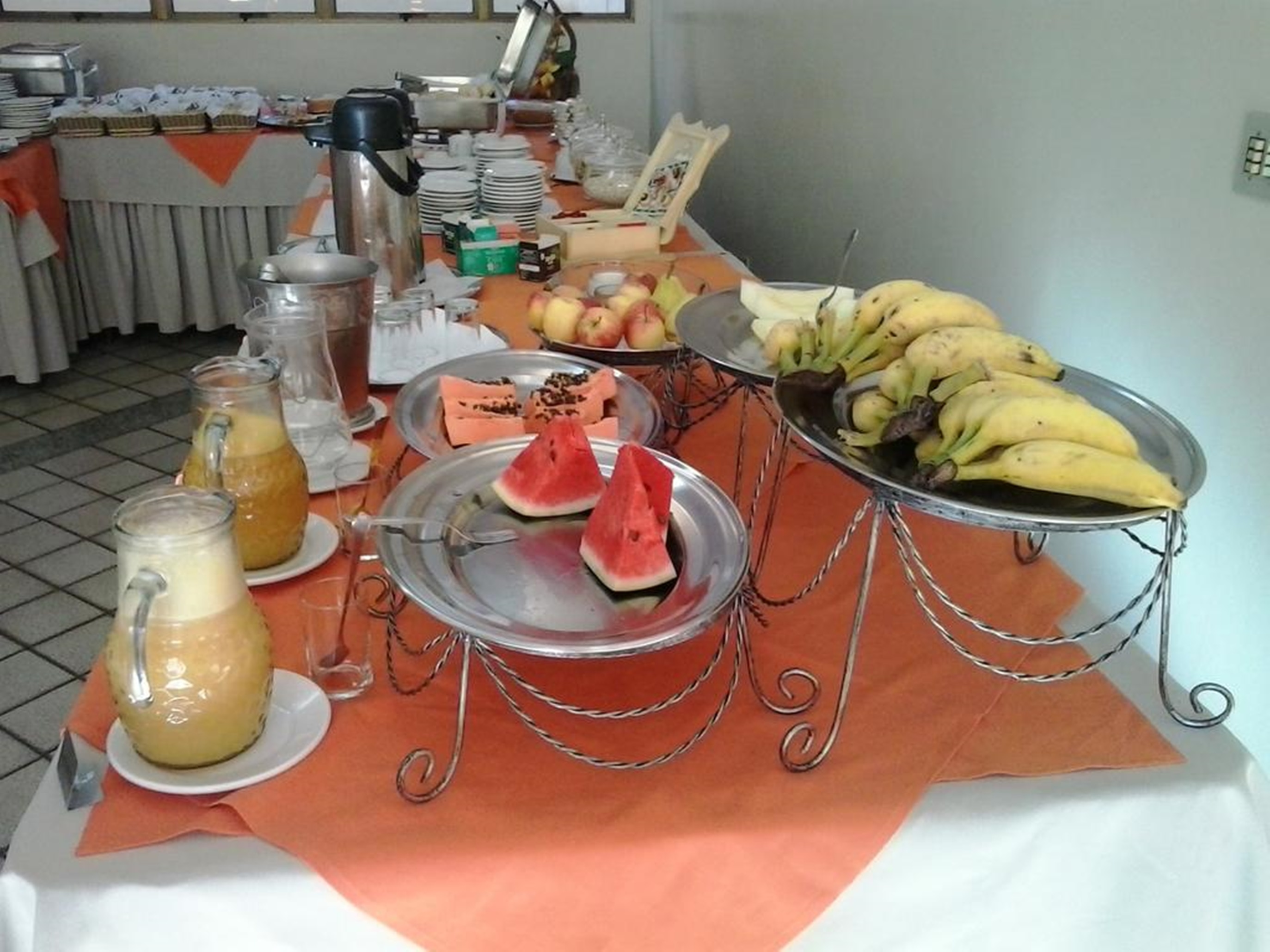 هتل Oeste Plaza Hotel Goiânia (Goiás)