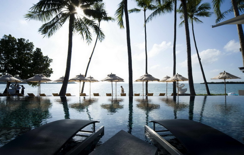 هتل Sareeraya Villas & Suites Chaweng Beach