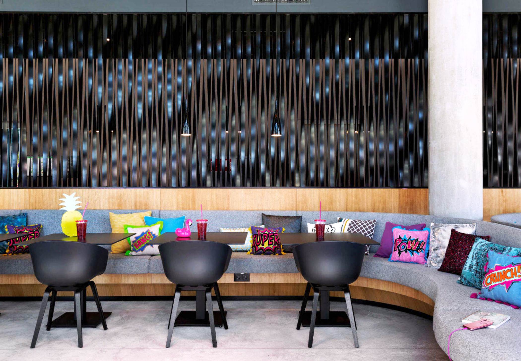 هتل Moxy Vienna Airport وین