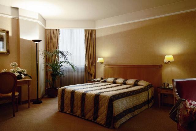 Alibaba https://cdn.alibaba.ir/ostorage/hotel/images/7825C205/924C3D35860E9F69D85454ACF5D01A78.jpg