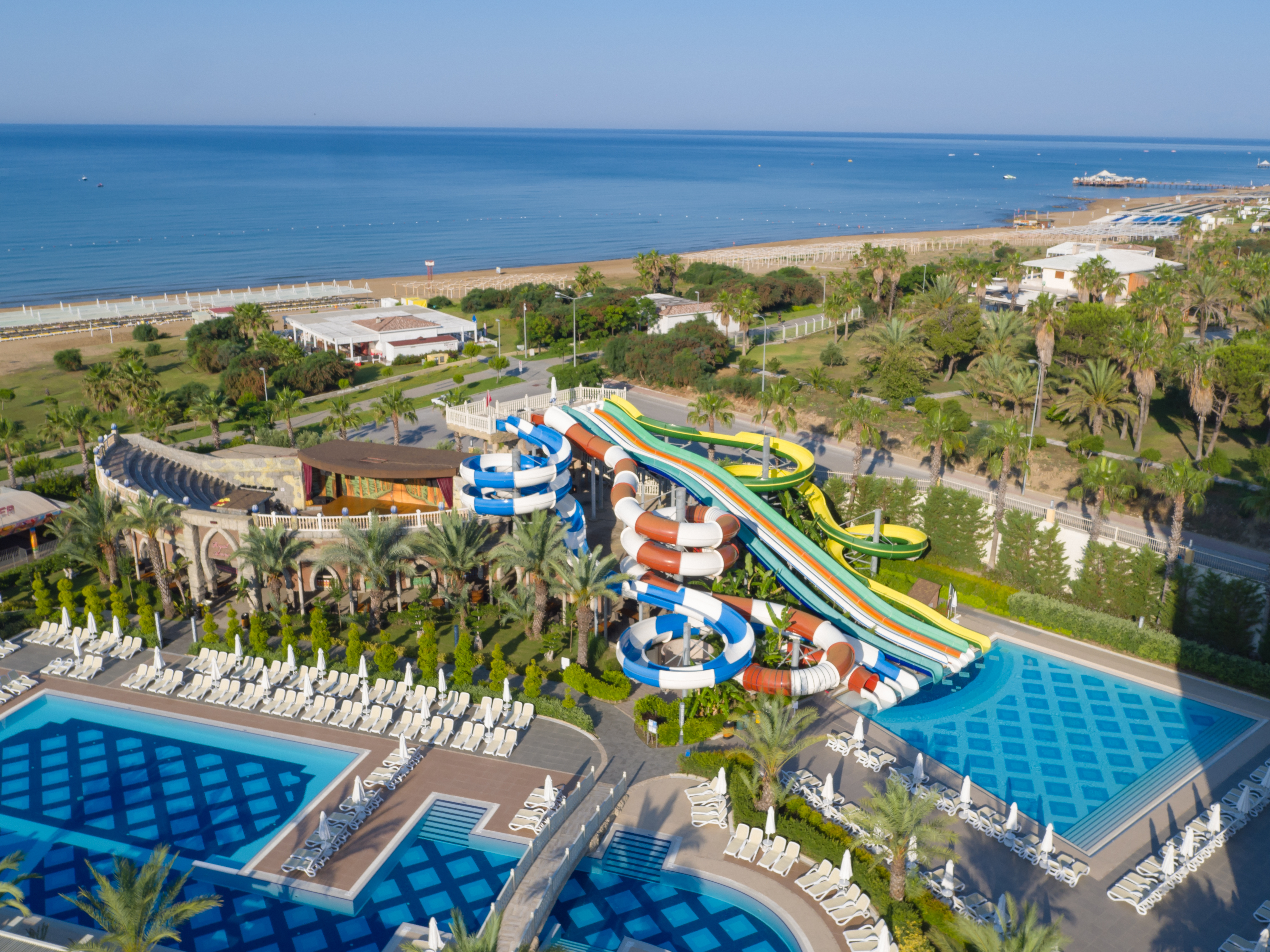 هتل Royal Alhambra Palace Colakli