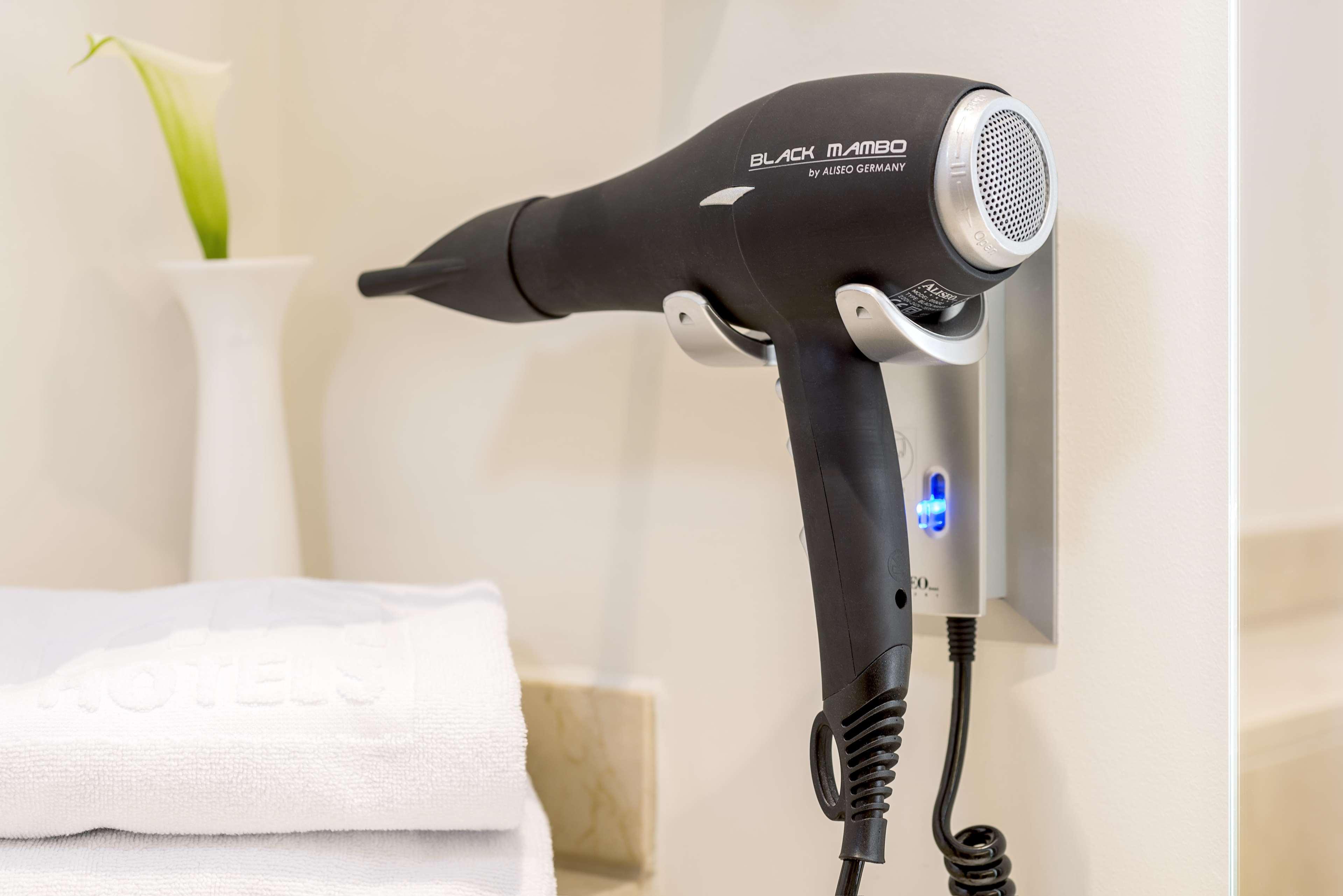 هتل NH Collection Milano President میلان