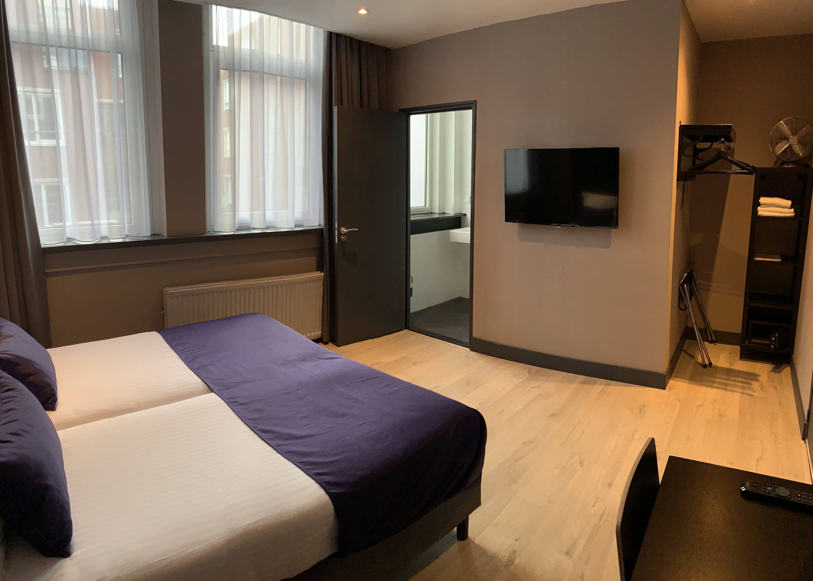 هتل De Looier آمستردام