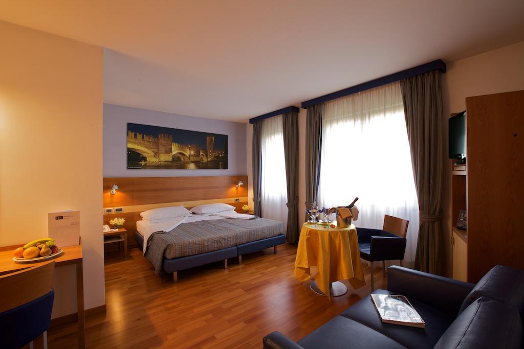 هتل Hotel Fiera ورونا