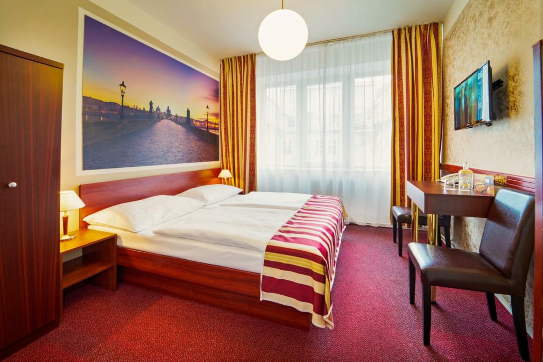 هتل Metropolitan Old Town hotel پراگ