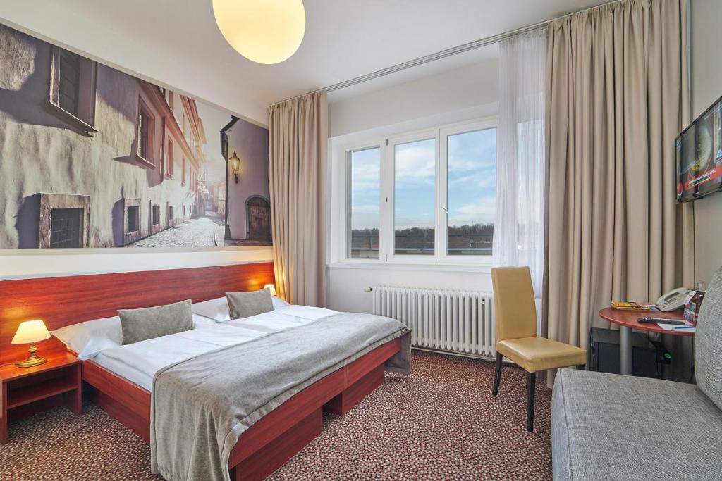 هتل Metropolitan Old Town hotel پراگ