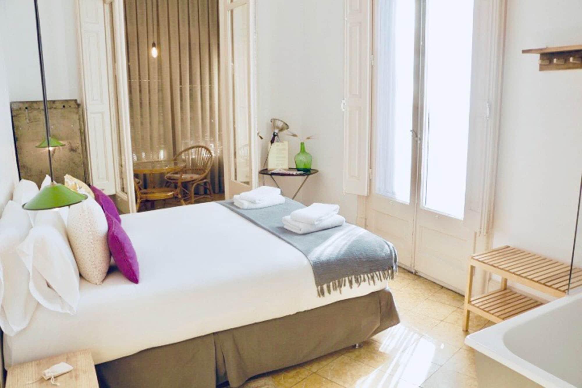 Alibaba https://cdn.alibaba.ir/ostorage/hotel/images/7A7877A/787F5D6A69E24BBEDECD6A4F60C2B9BB.jpg
