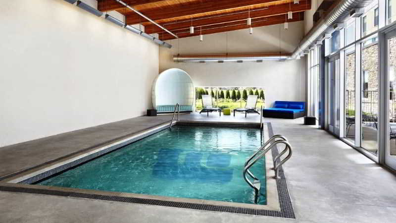 هتل Aloft Vaughan Mills Vaughan