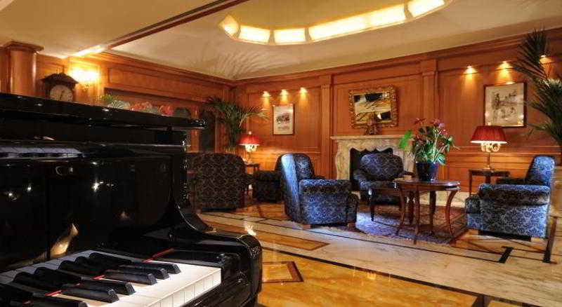 هتل Manzoni میلان