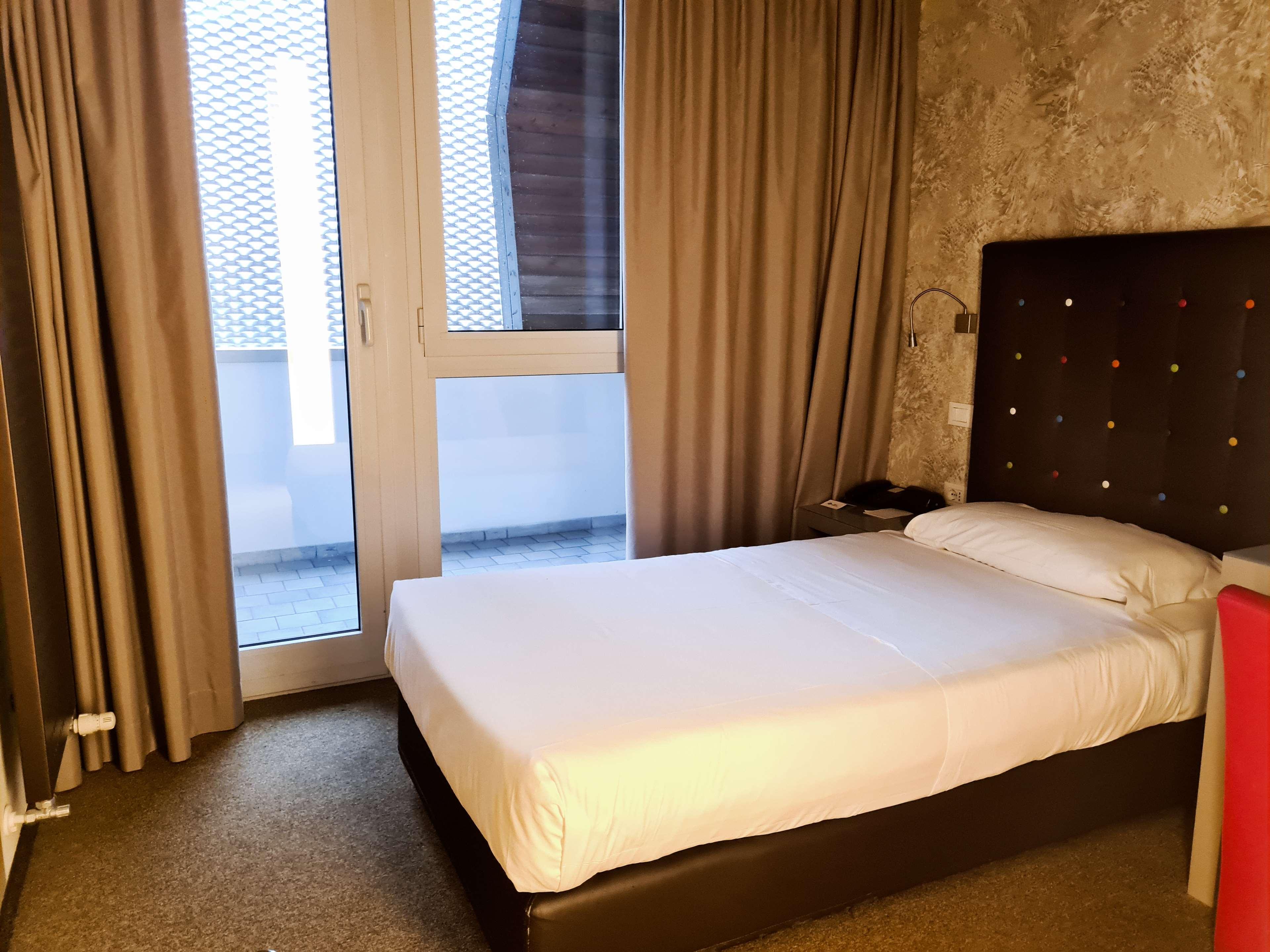 هتل Best Western Hotel Continental اودین