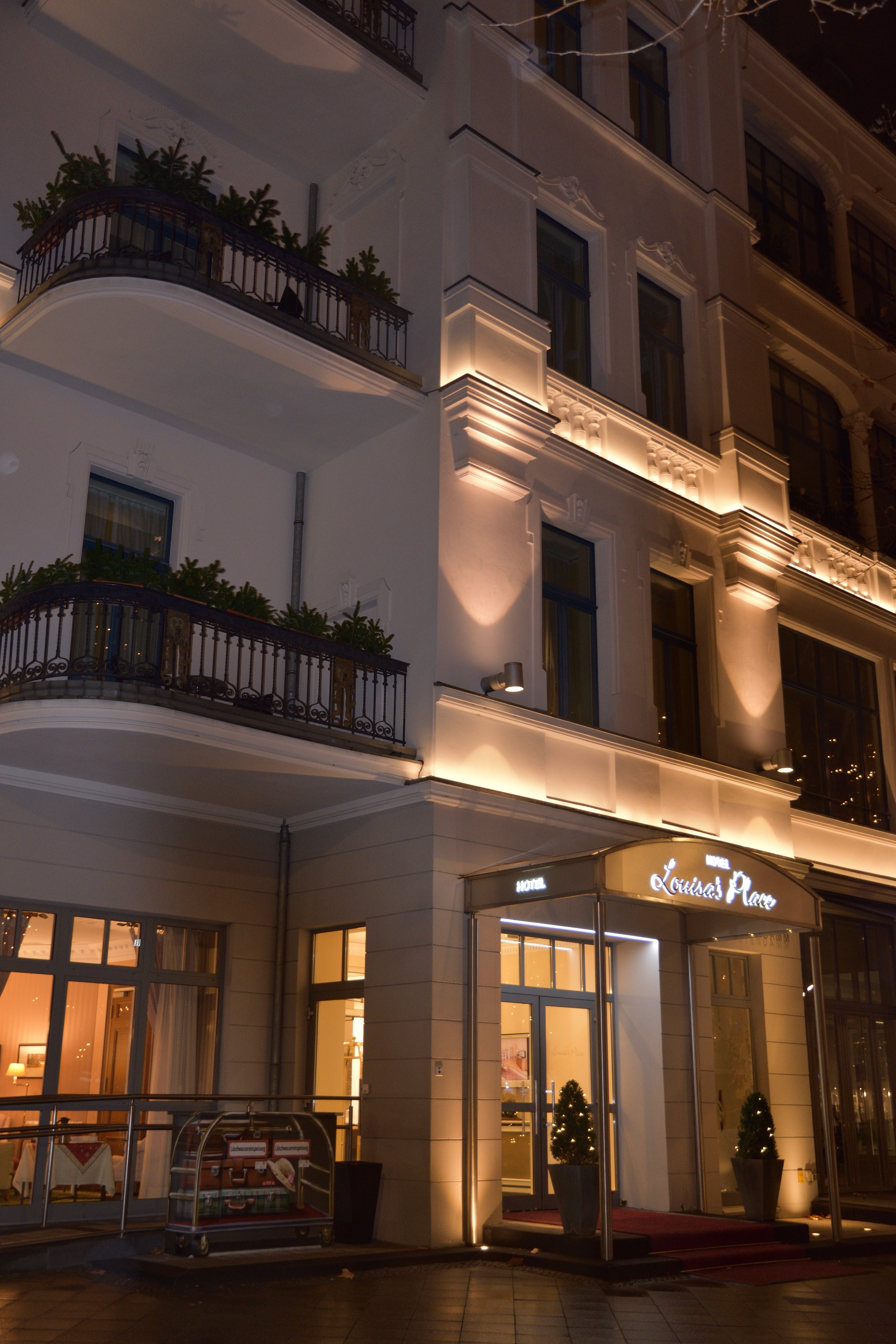 Alibaba https://cdn.alibaba.ir/ostorage/hotel/images/7B84388F/BF1F1C545B1B18422C1A64769FA6D906.jpg