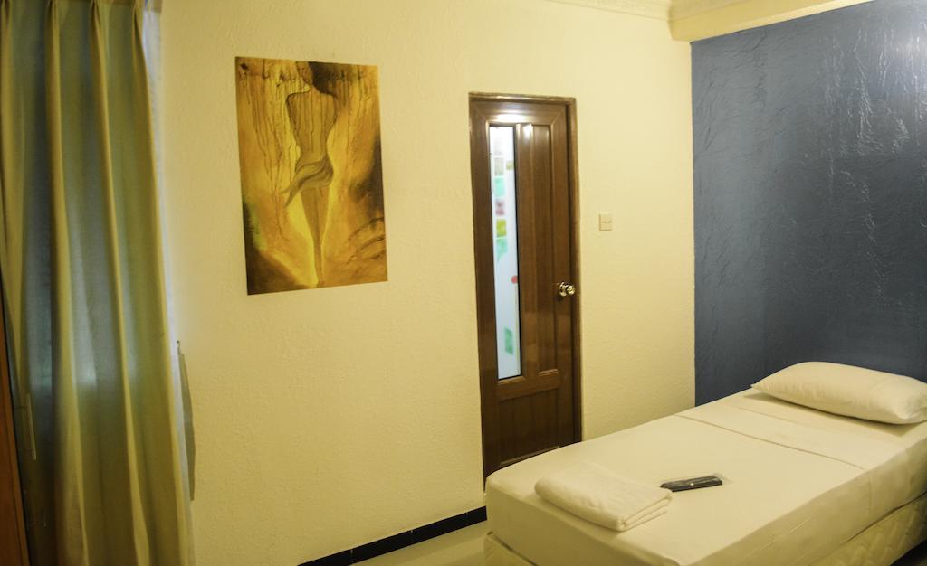 هتل VJ City Hotel کلومبو