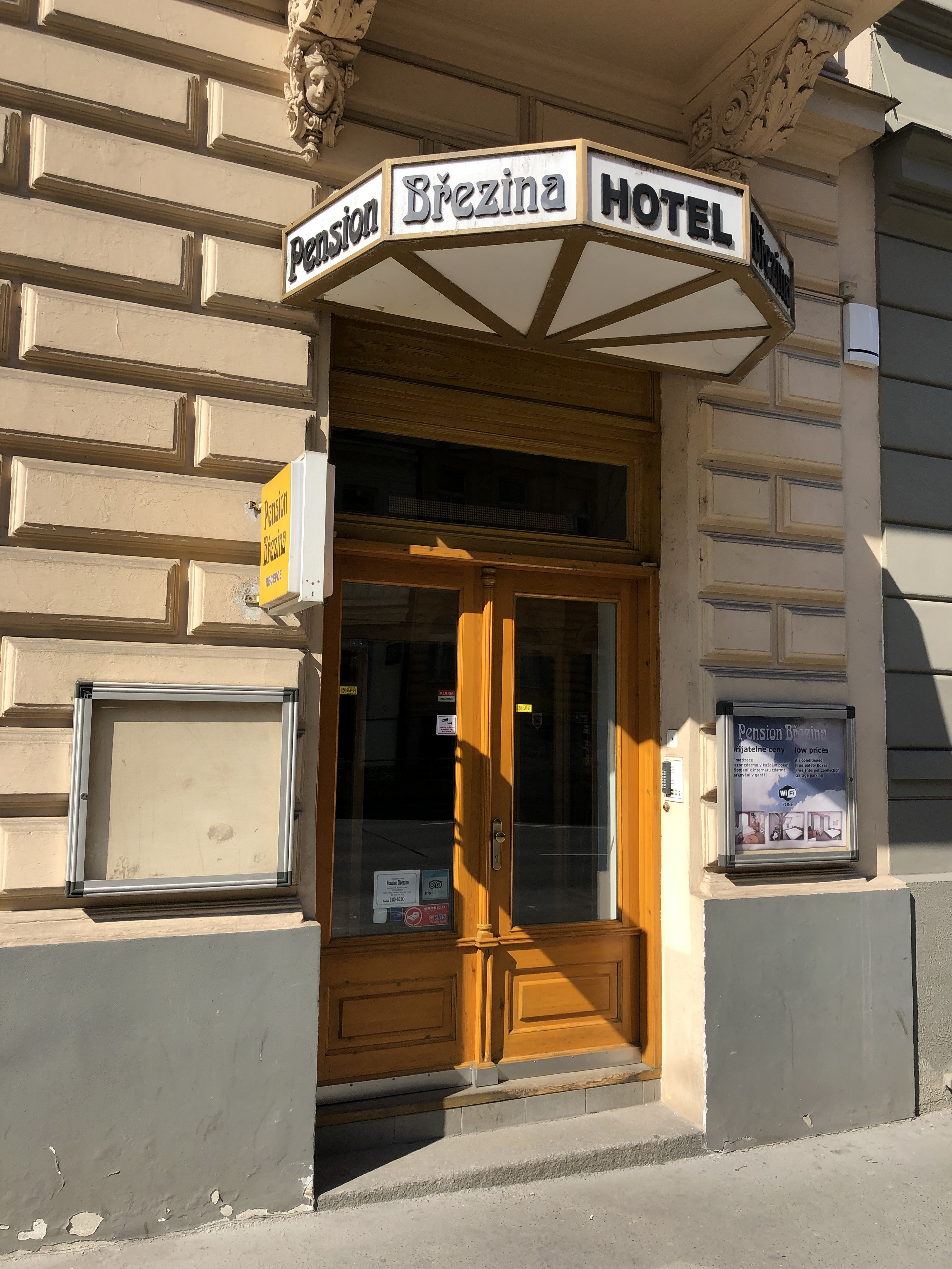 هتل Brezina پراگ