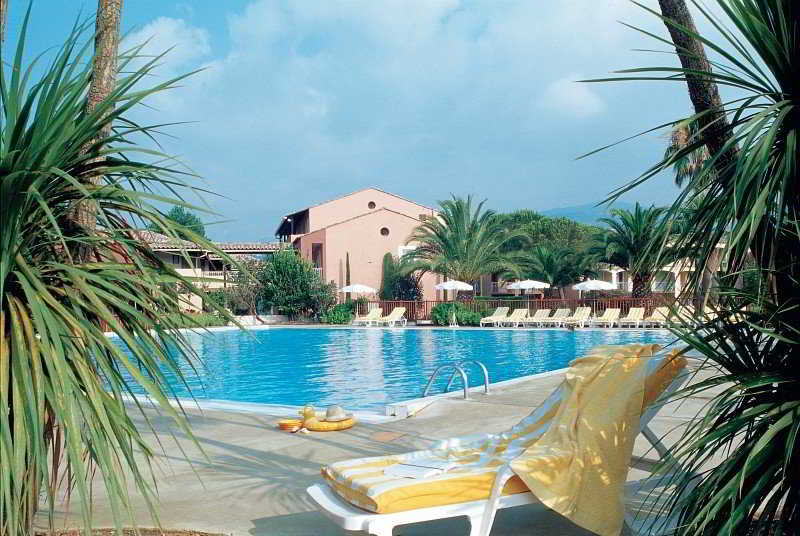 هتل Pierre & Vacances Résidence premium Les Rives de Cannes Mandelieu Mandelieu