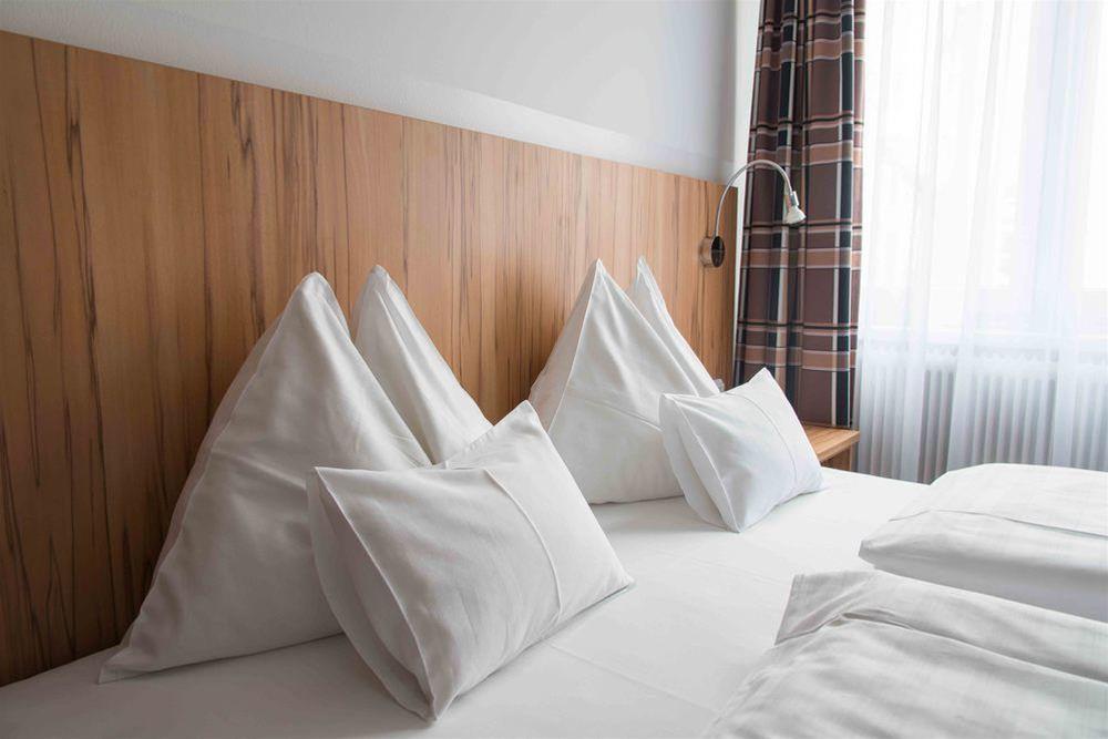 Alibaba https://cdn.alibaba.ir/ostorage/hotel/images/7CC2E0B7/D1D8565C24668E921DE1F7945D3E6B78.jpg