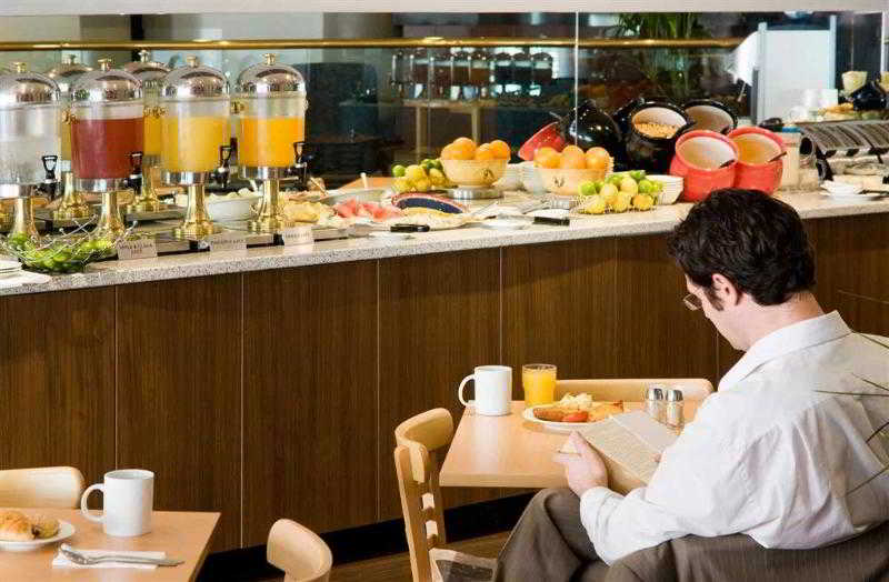 هتل Ibis Perth پرت