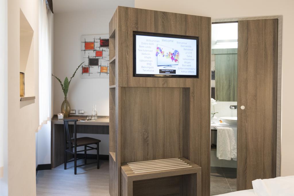 هتل Mentana میلان