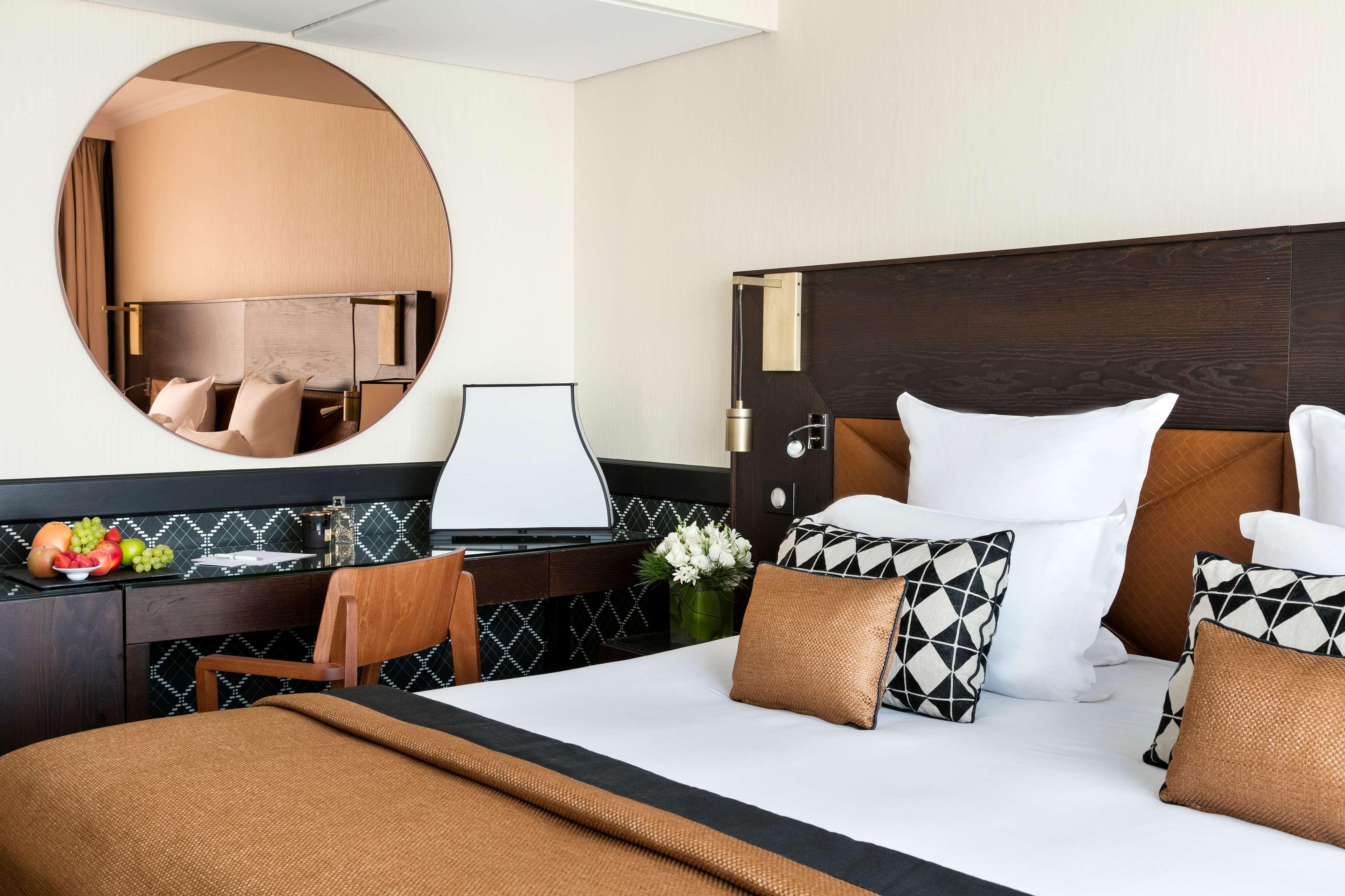 هتل Hôtel Barrière Le Gray d'Albion کن