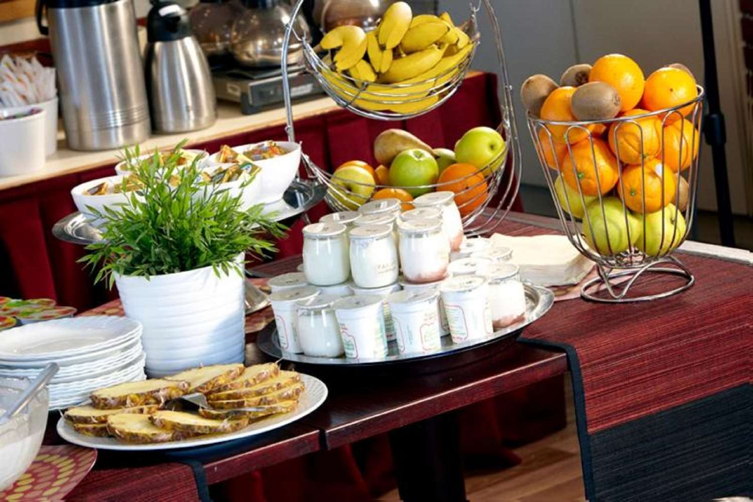 هتل Sure Hotel by Best Western Plaisir Plaisir