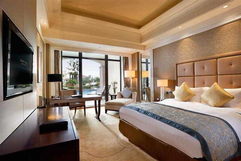 هتل Sofitel Shanghai Sheshan Oriental Shanghai