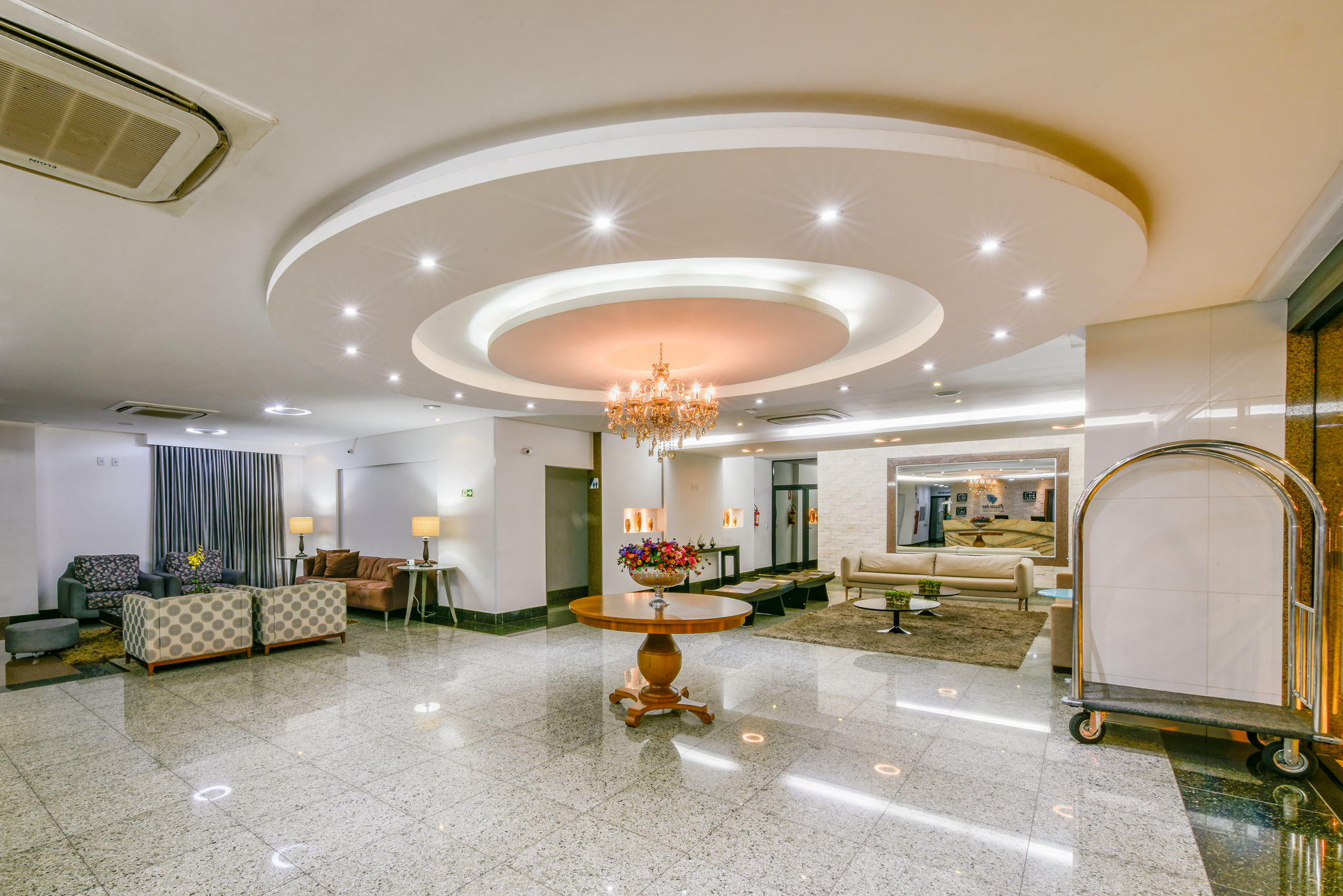 هتل Plaza Inn Breeze Aeroporto Goiânia (Goiás)