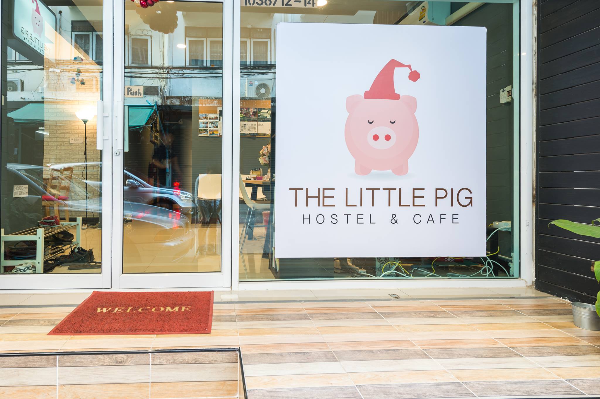هتل The Little Pig Sukhumvit بانگکوک