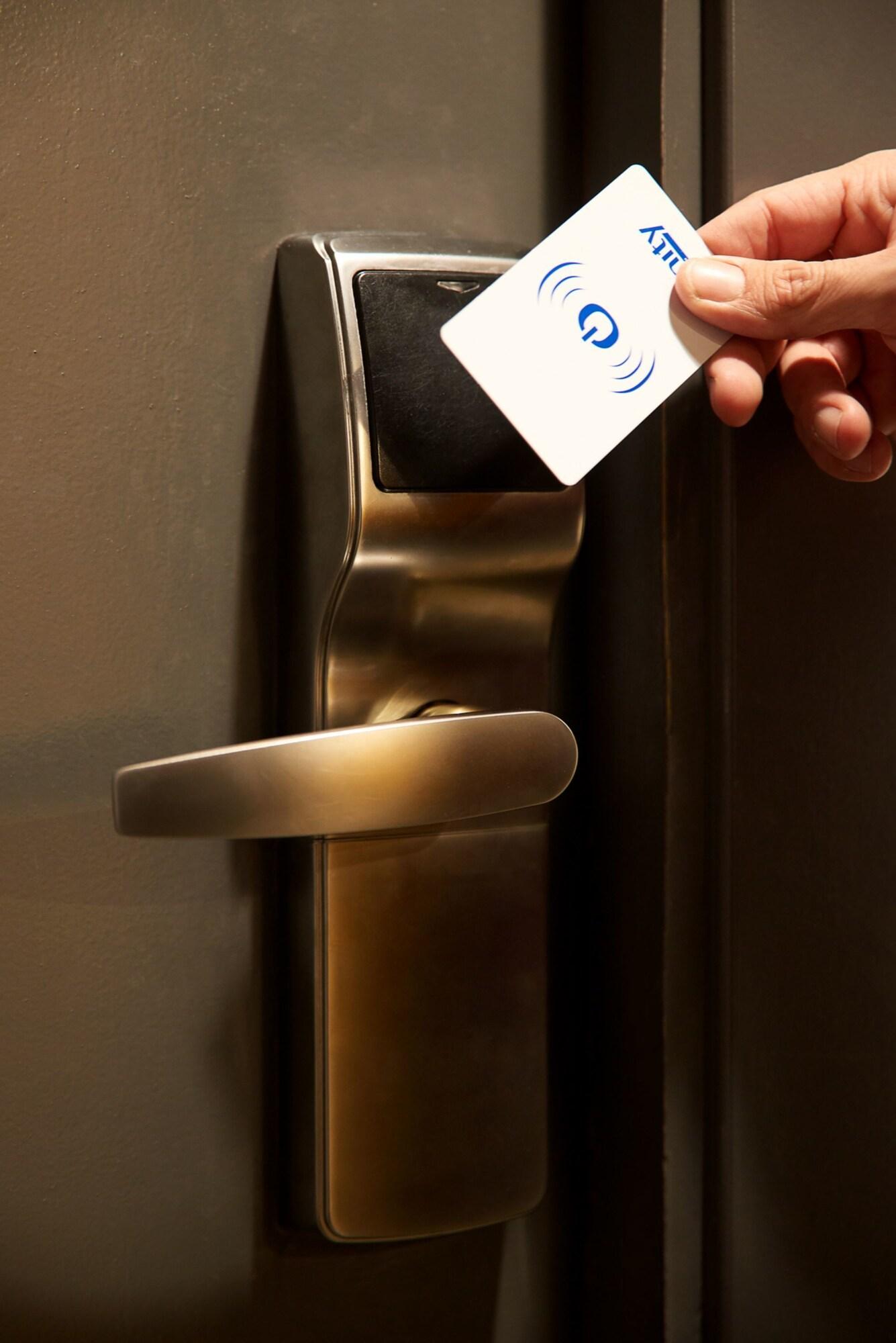 هتل Barcelona Bed&Bike - Hostel بارسلونا