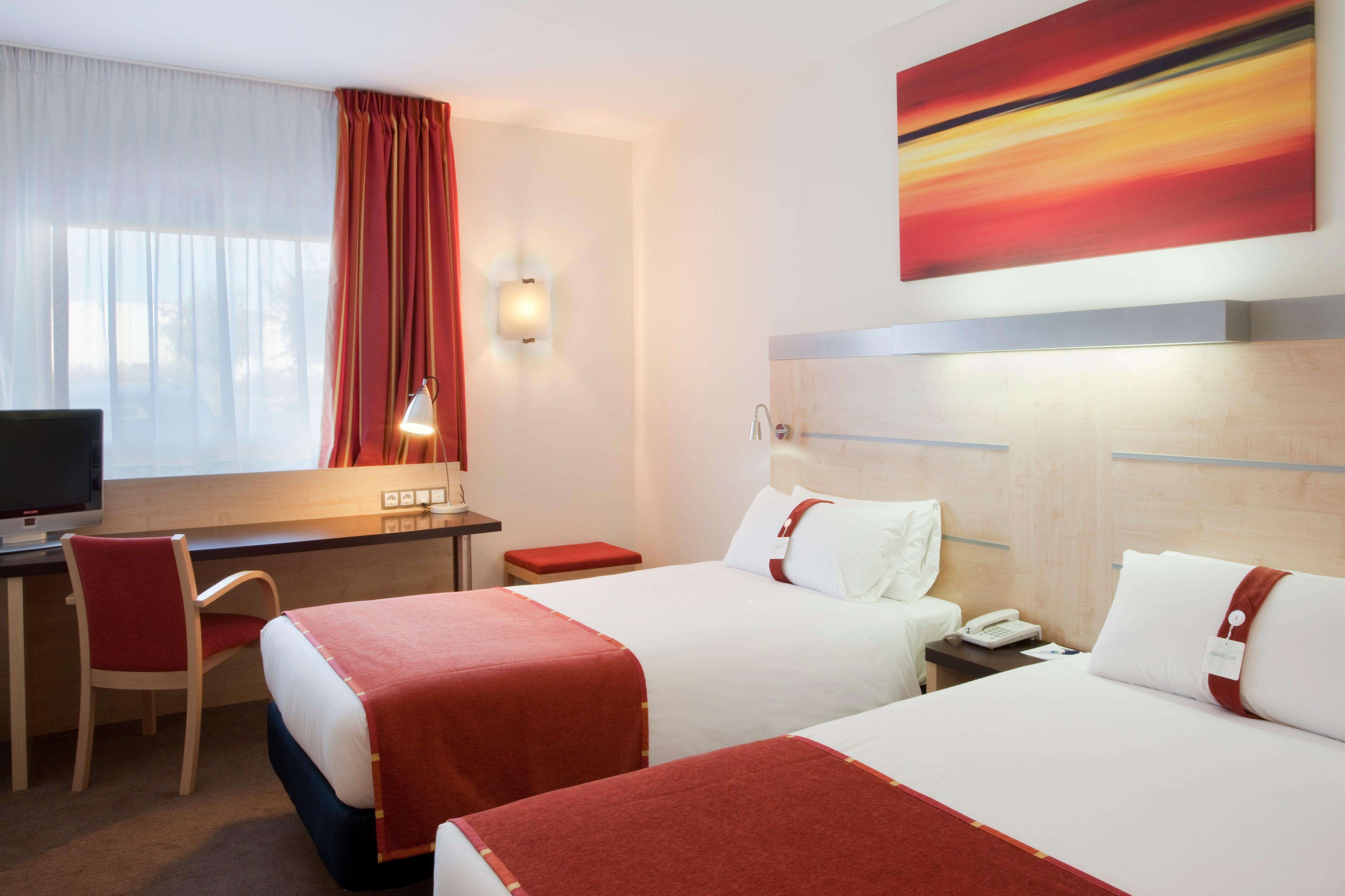 هتل Holiday Inn Express Madrid-Getafe Getafe