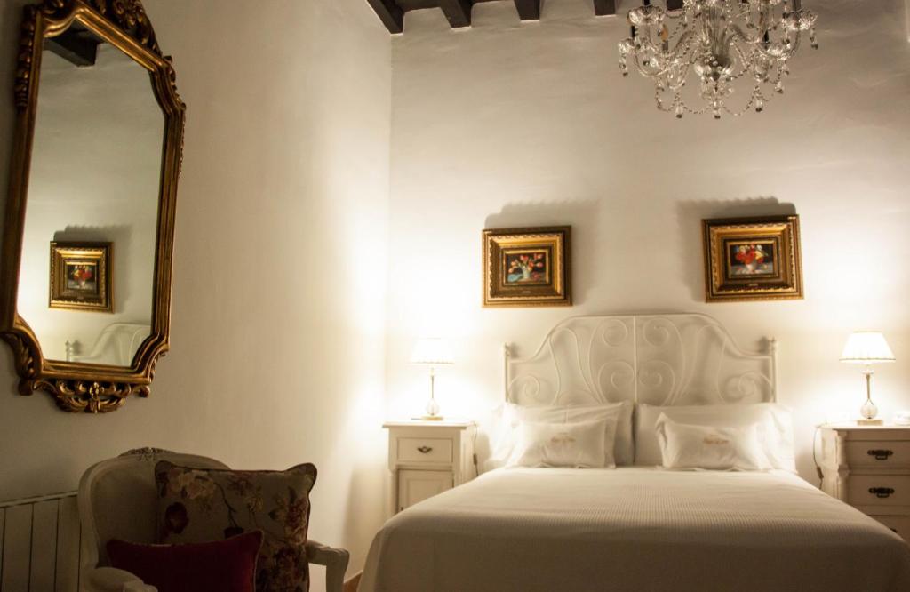 هتل Hotel Rosa D'Oro گرانادا