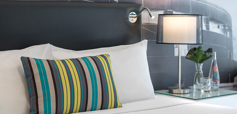 هتل Oaks on William Melbourne