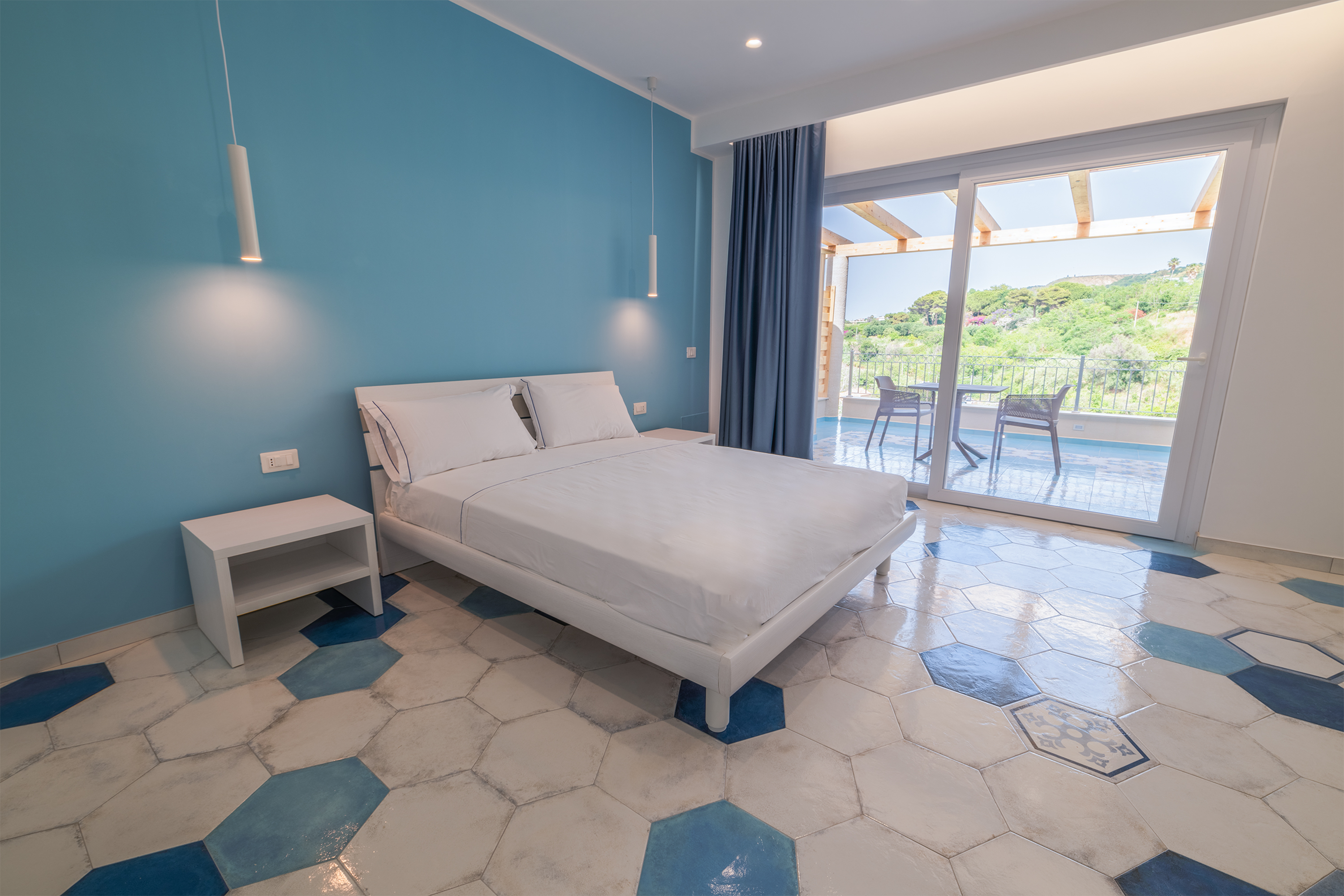 تصاویر Hotel New Paradise Residence