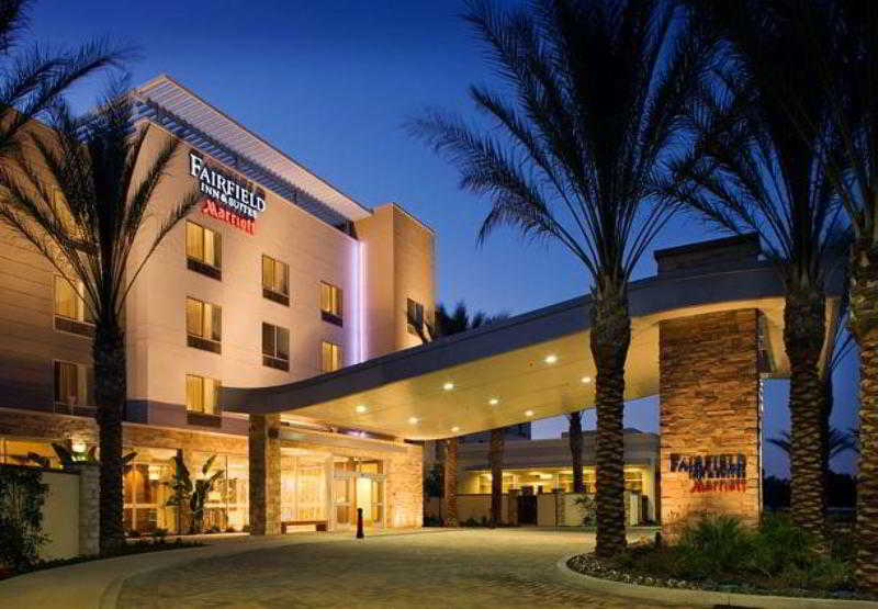 هتل Fairfield Inn & Suites Tustin Orange County سانتا آنا
