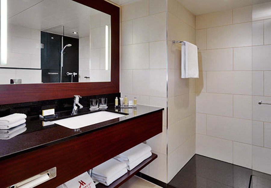 هتل Zurich Marriott Hotel زوریخ