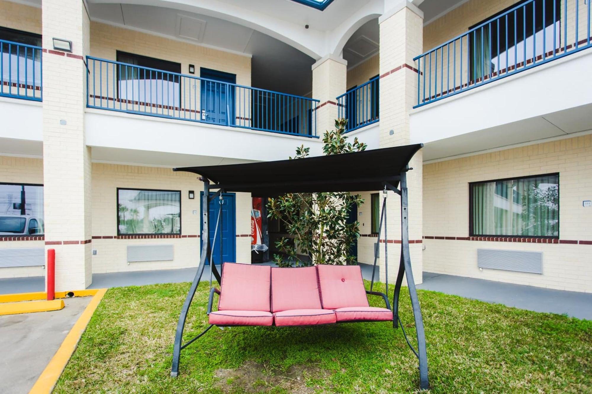Alibaba https://cdn.alibaba.ir/ostorage/hotel/images/8295397/52C5FF627258800C7EF95107F6B5D8D5.jpg
