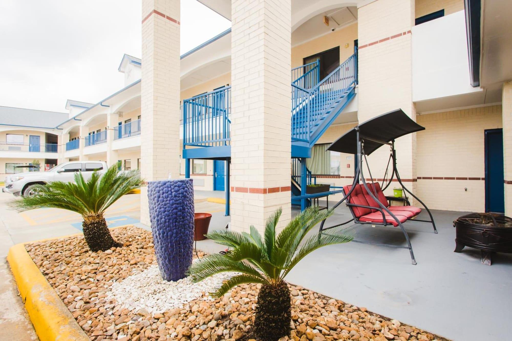هتل Palace Inn Blue Kemah Kemah