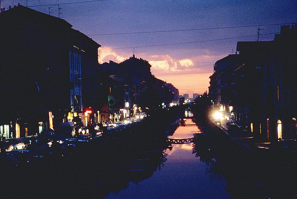 Alibaba https://cdn.alibaba.ir/ostorage/hotel/images/84DE65C1/BF059EC9F01DD30104555128C1AEF941.jpg