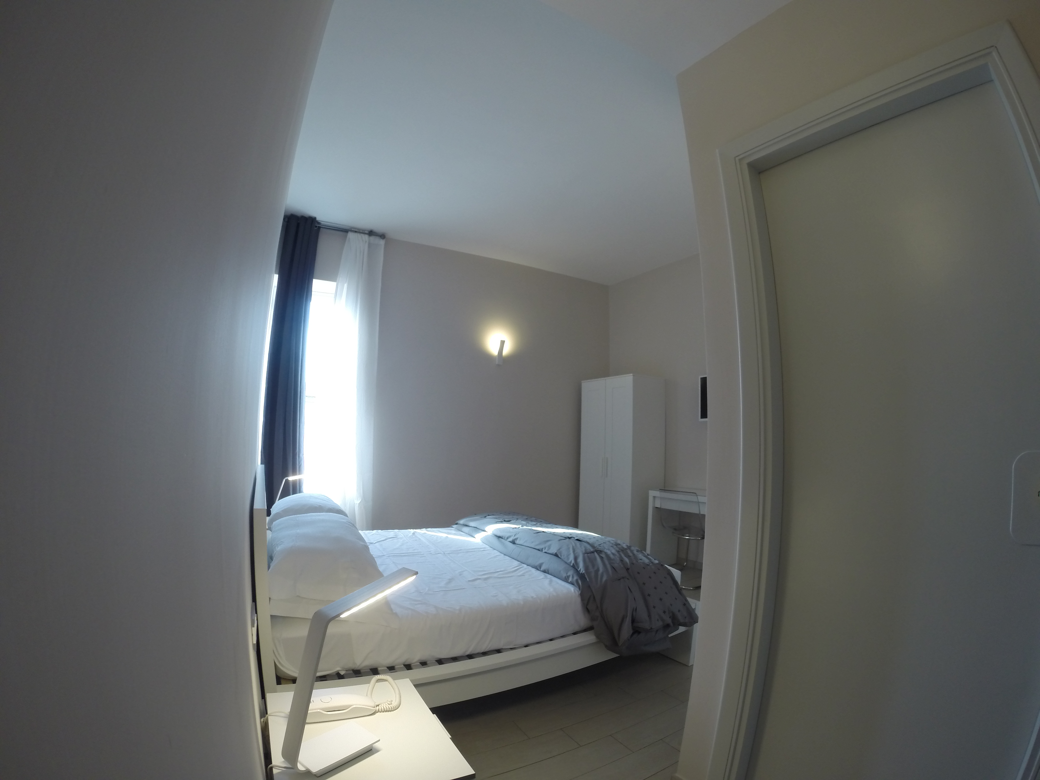 هتل Up Hotel ناپل