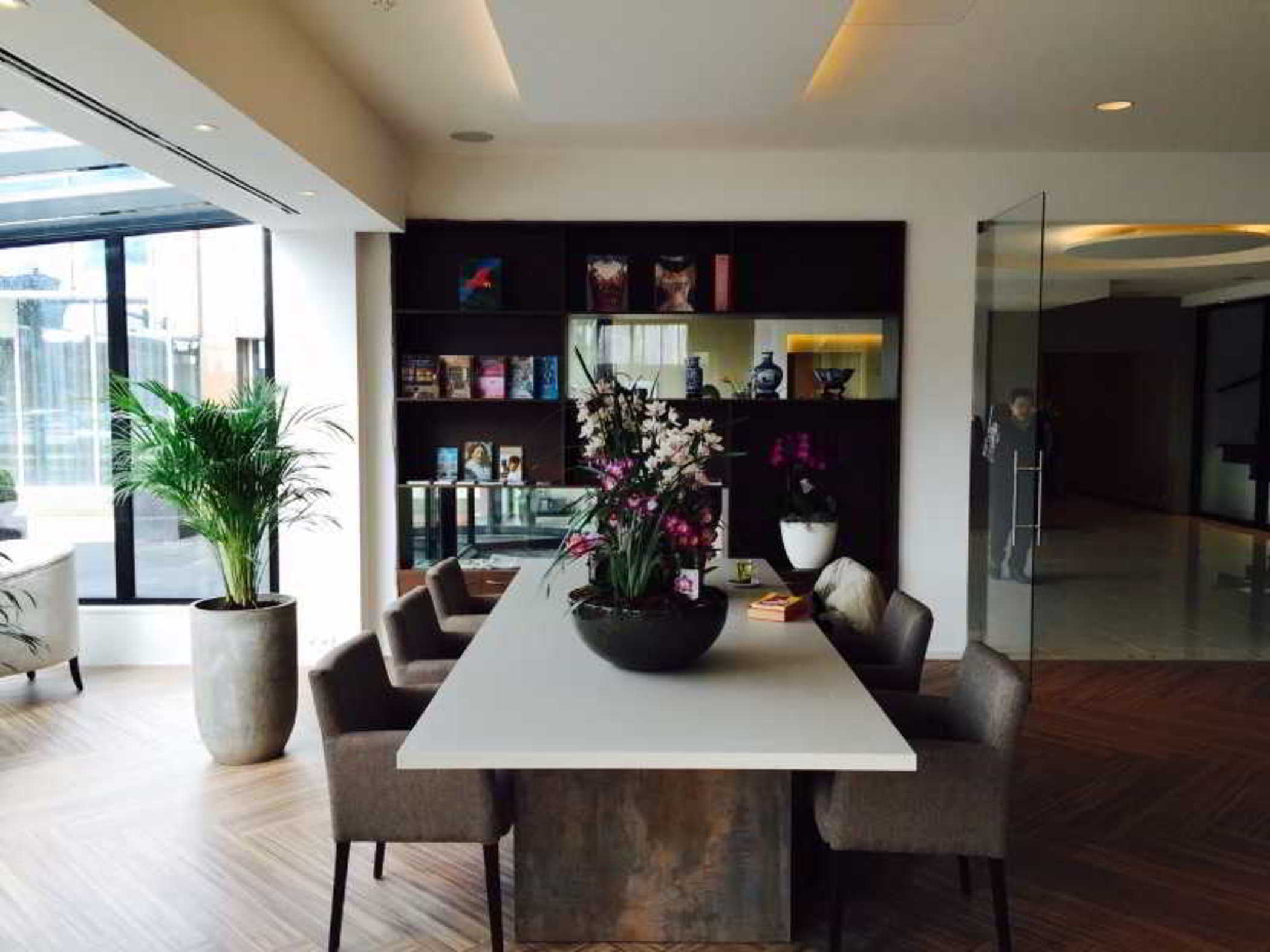 هتل ازو آمستردام آمستردام