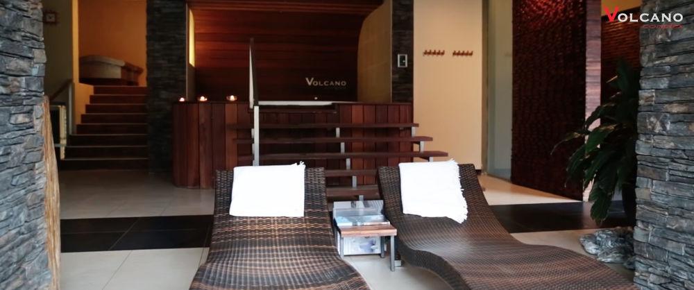 هتل Volcano Spa Hotel پراگ