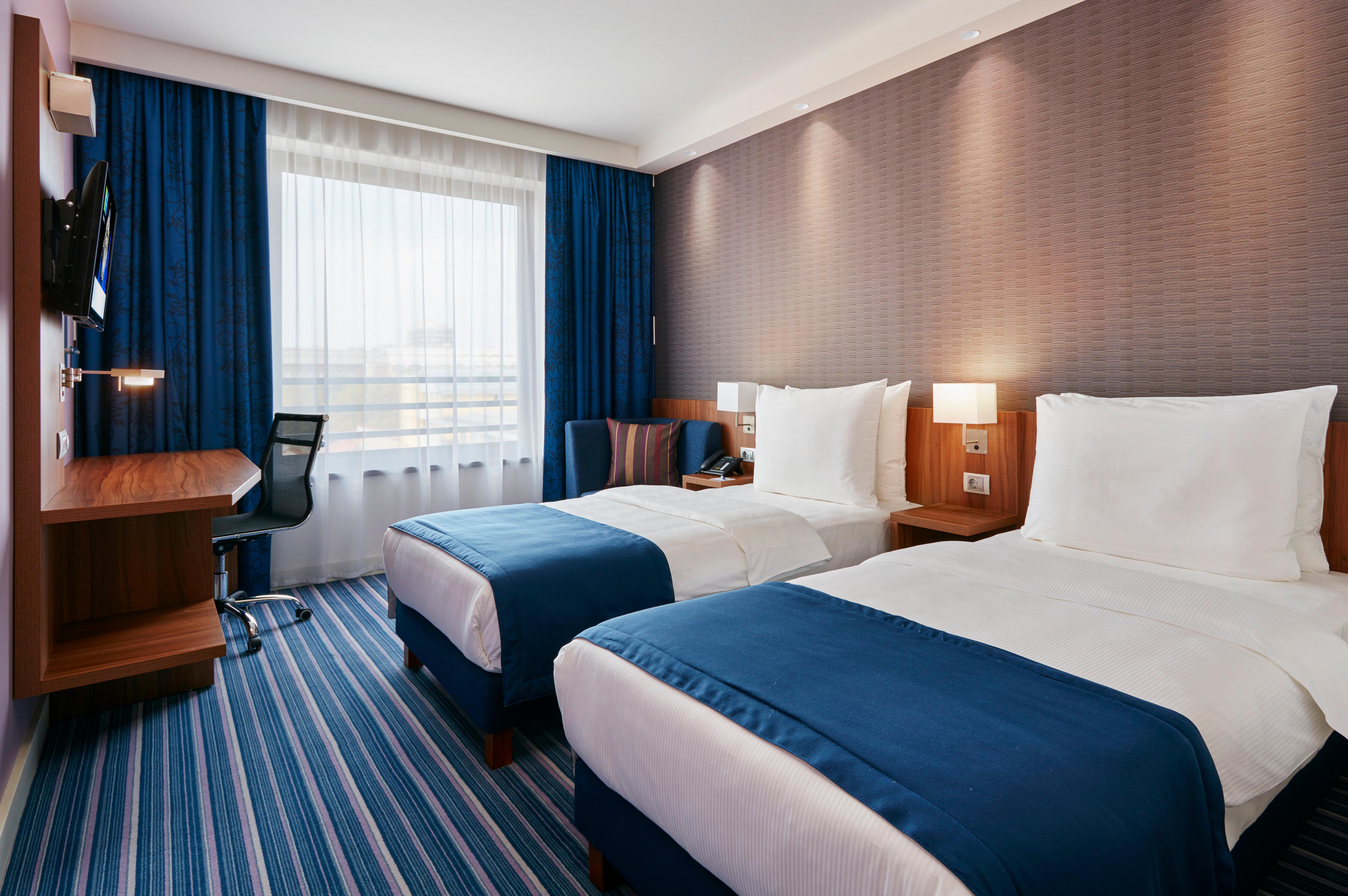 هتل Holiday Inn Express Belgrad بلگراد