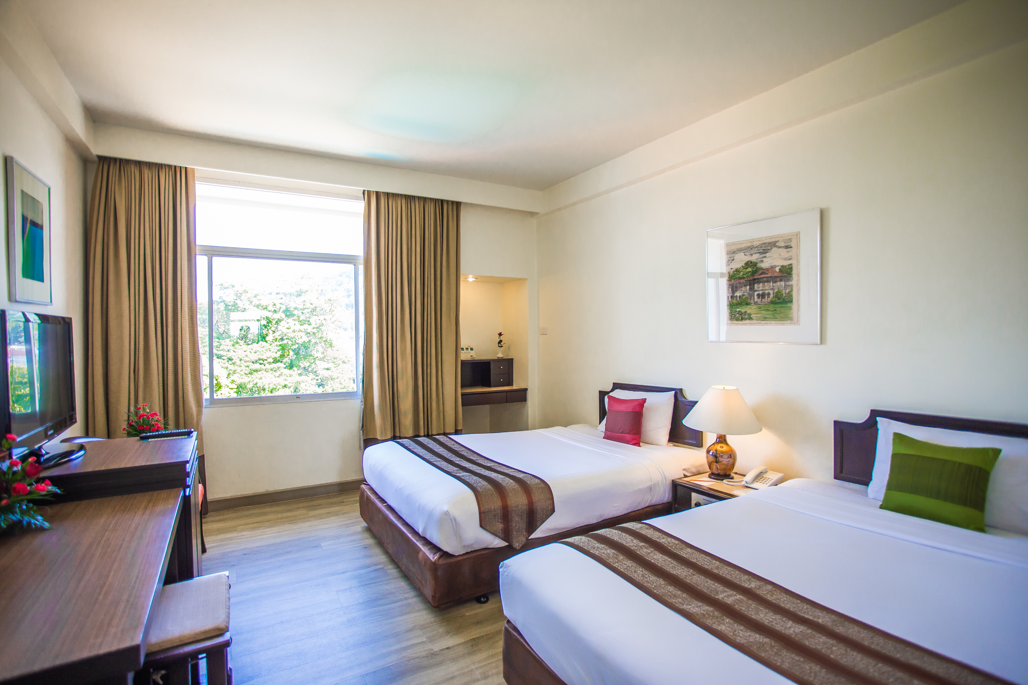 هتل Phuket Merlin پوکت