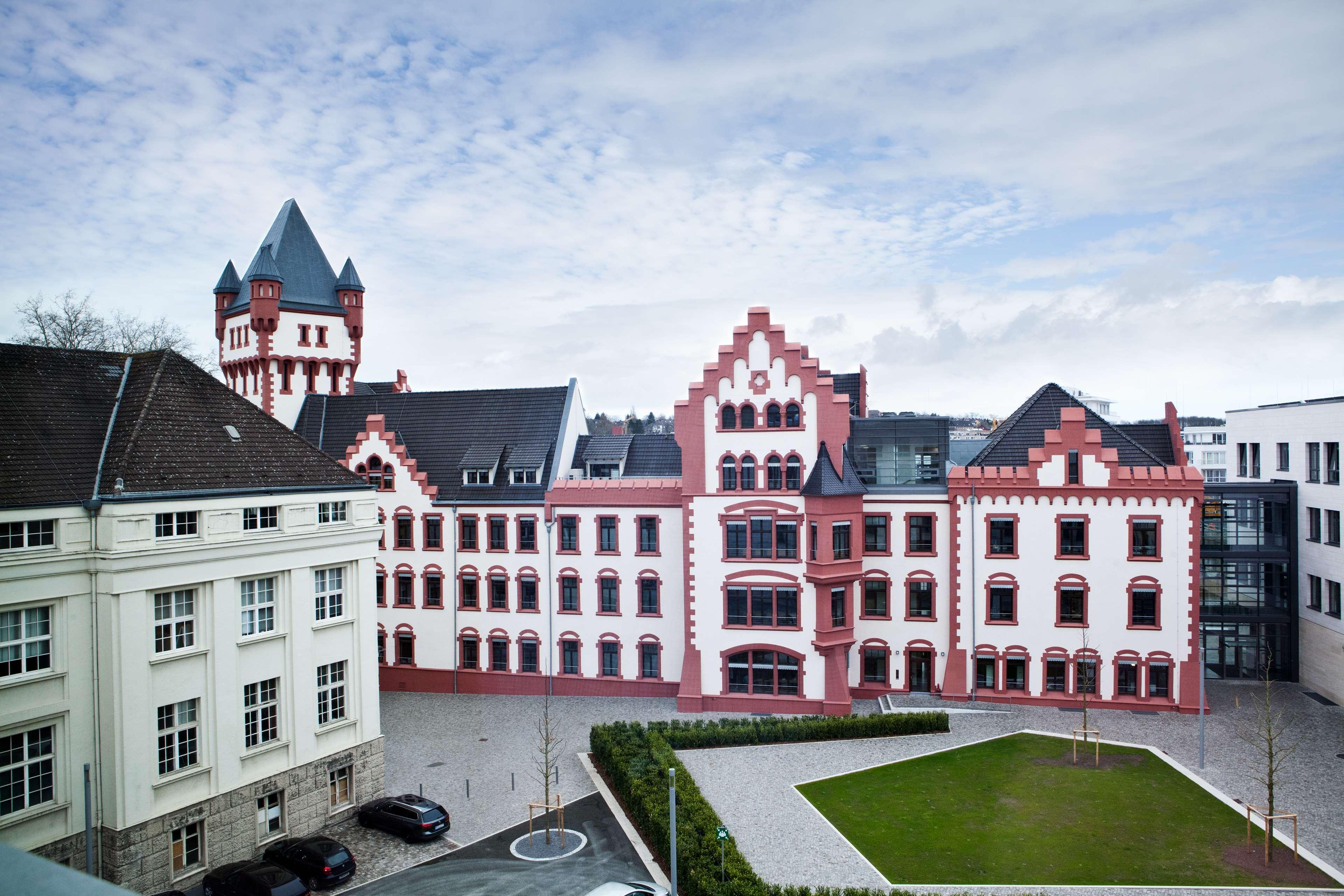 هتل Hampton by Hilton Dortmund Phoenix See دورتموند